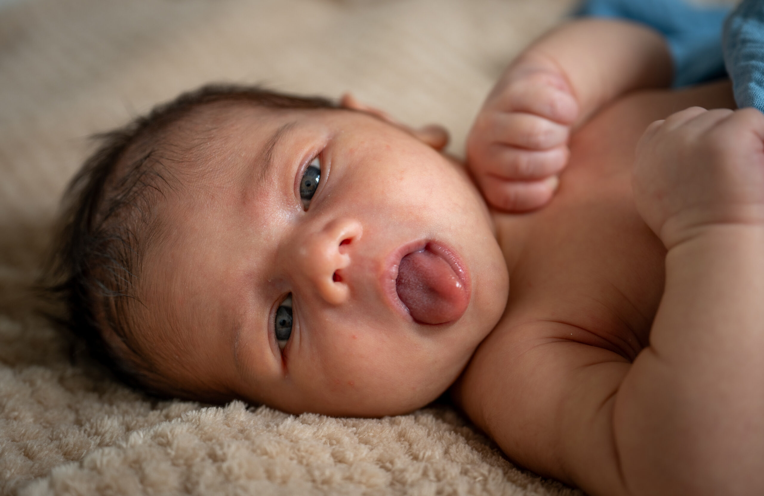 Maternity portrait session outdoors by Mike Silver, Hertfordshire photographer
